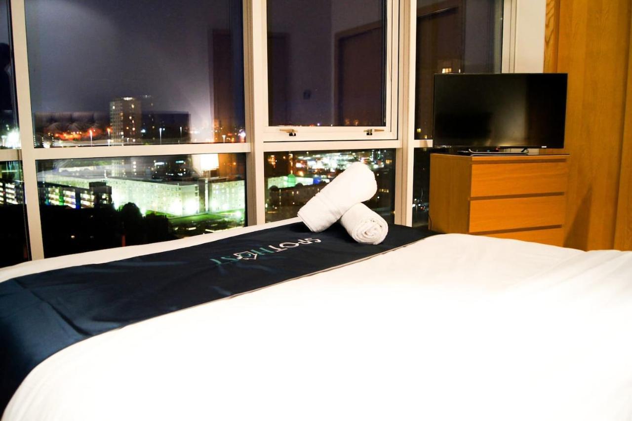 גלאזגו City Views Apartment City Centre Freeparking מראה חיצוני תמונה