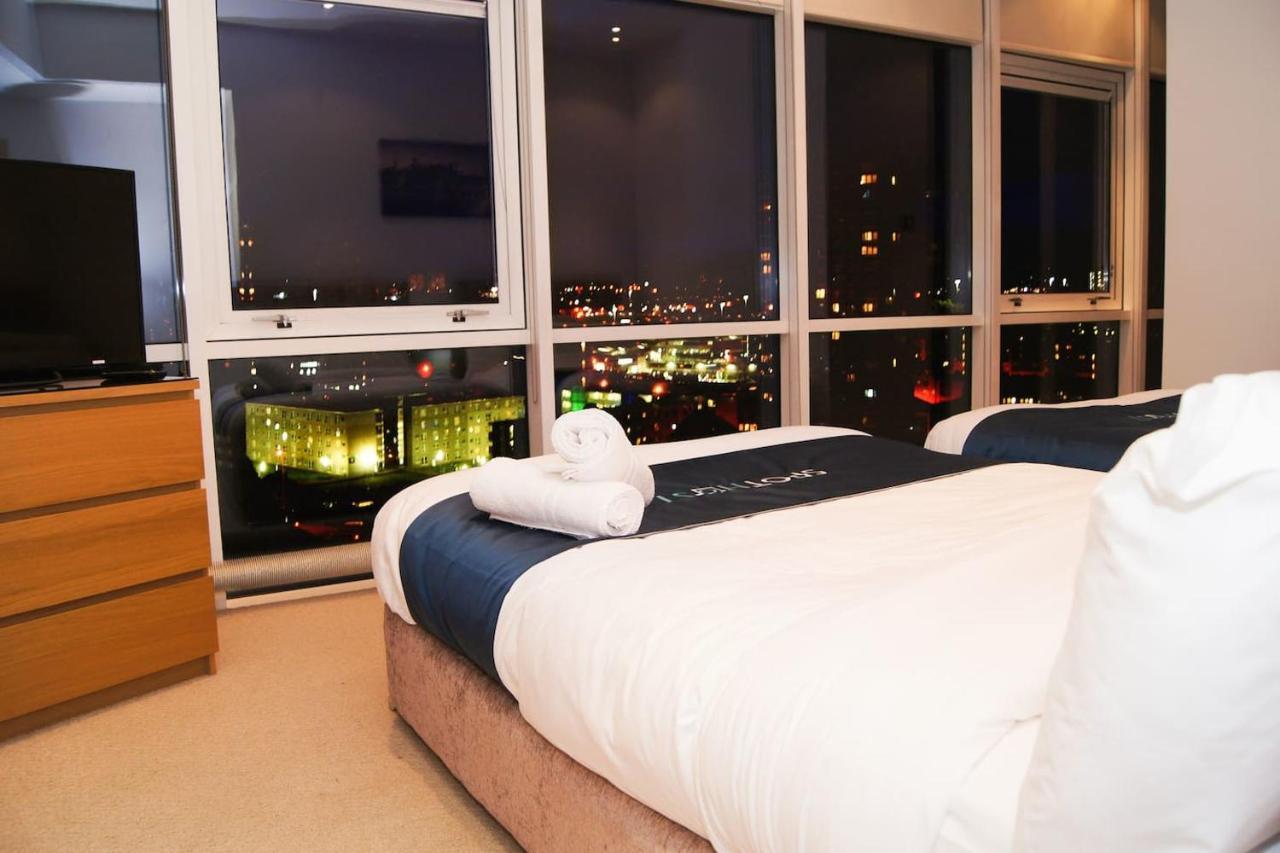 גלאזגו City Views Apartment City Centre Freeparking מראה חיצוני תמונה