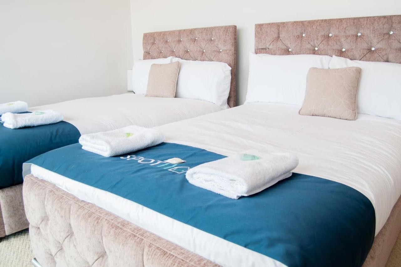 גלאזגו City Views Apartment City Centre Freeparking מראה חיצוני תמונה